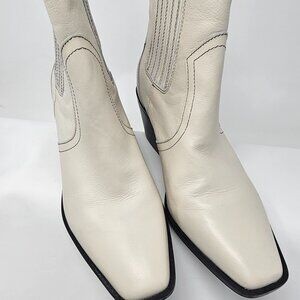 Crown Vintage Kanaria Western Bootie, Off White, Size 10M